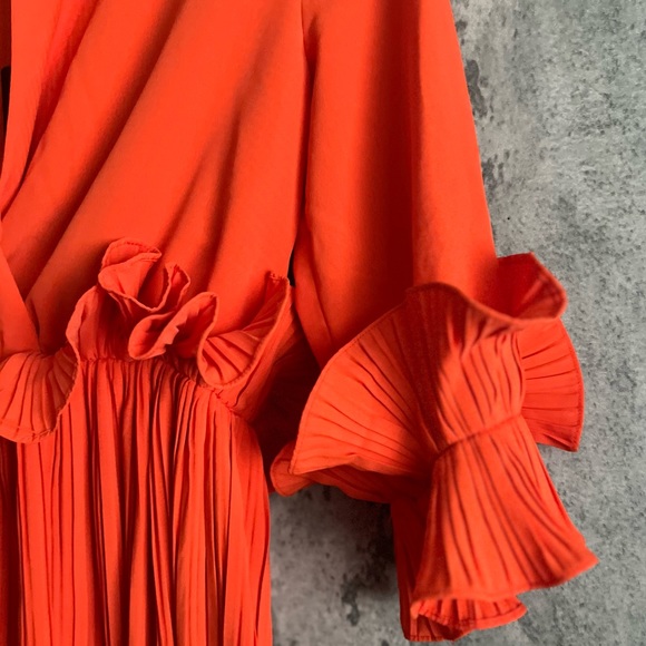 Stunning Orange dress with deep v neck and ruffle detail spring/summer dress - Picture 15 of 15